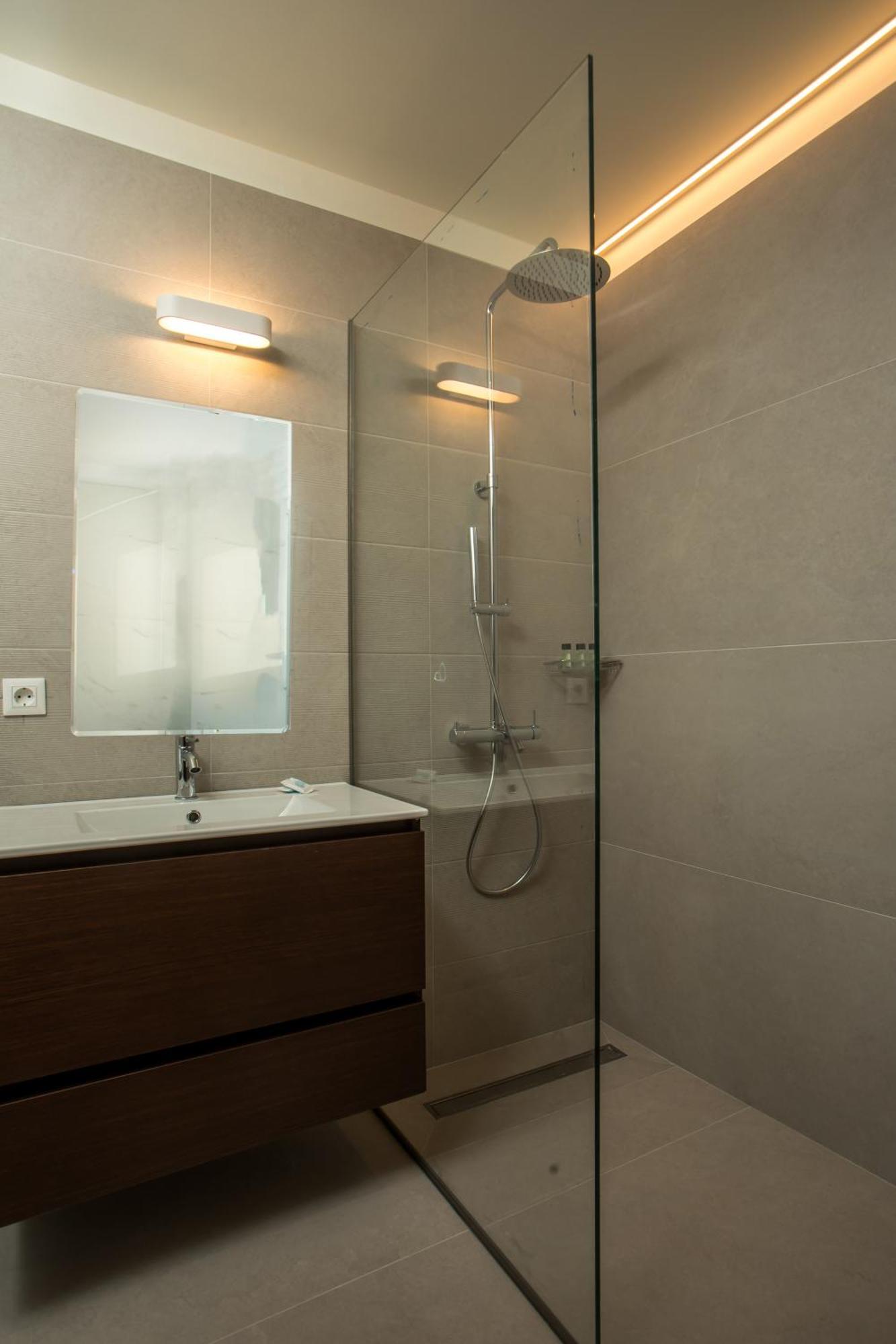 Eden'S Azalea Luxury Suite Rhodes City Ngoại thất bức ảnh